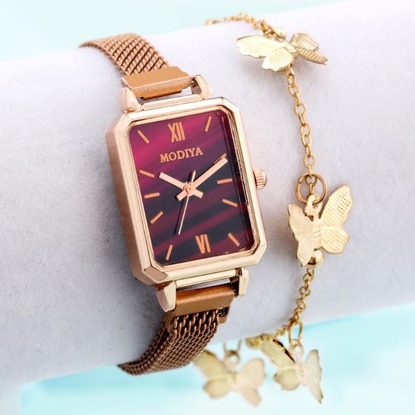 wristwatches women quartz watches luxury for female triangle rose gold watch set bracelet femme gift girlfriend 2021, Slivery;brown
wristwatches women quartz watches luxury for female triangle rose gold watch set bracelet femme gift girlfriend 2021, Slivery;brown