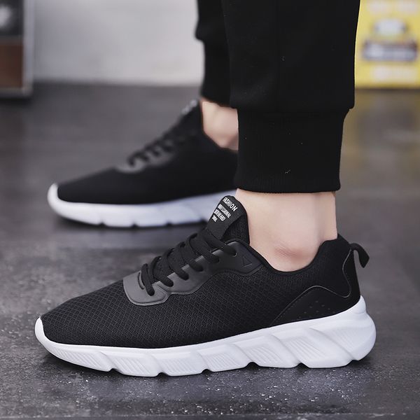 2021 arrival running shoes sport men women super light breathable mesh tennis outdoor sneakers big size 39-47 y-w705
2021 arrival running shoes sport men women super light breathable mesh tennis outdoor sneakers big size 39-47 y-w705