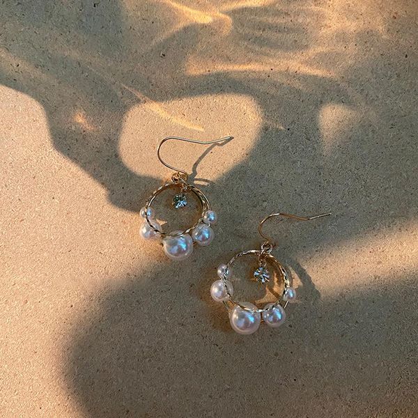 stud trendy charm irregular hollow design pearl earring for women female gold color earrings party jewelry accessories, Golden;silver
stud trendy charm irregular hollow design pearl earring for women female gold color earrings party jewelry accessories, Golden;silver
