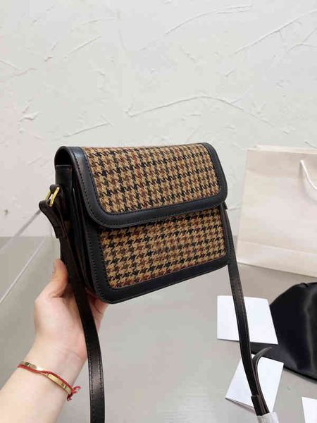 bags luxury shoulder brand houndstooth simple square bag women's designer messenger mobile phone handbags 1220 6k1j
bags luxury shoulder brand houndstooth simple square bag women's designer messenger mobile phone handbags 1220 6k1j