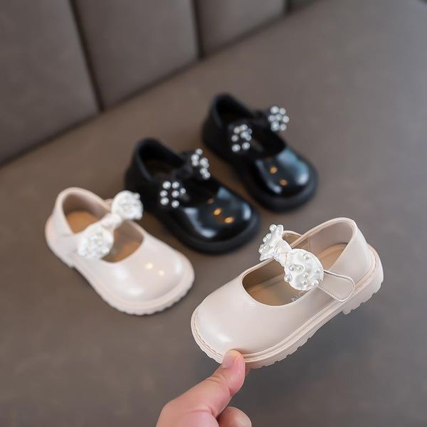 flat shoes autumn baby girls leather bow princess soft sole 1-3 years old children, Black;grey
flat shoes autumn baby girls leather bow princess soft sole 1-3 years old children, Black;grey