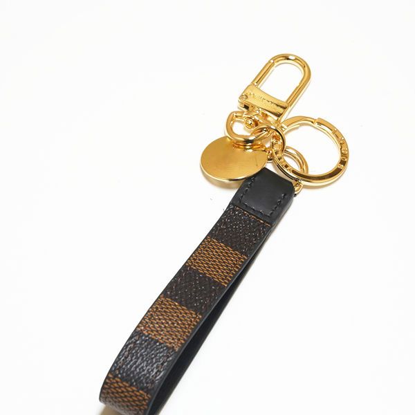 wholesale fashion key chain 4 colors v keychains leather alloy keychain for birthday gift, Silver
wholesale fashion key chain 4 colors v keychains leather alloy keychain for birthday gift, Silver