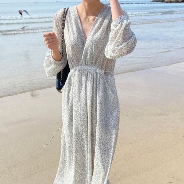 casual dresses spring fashion gentle sweet temperament loose v neck puff sleeve floral dress chiffon lace up waist vestidos de mujer full, Black;gray
casual dresses spring fashion gentle sweet temperament loose v neck puff sleeve floral dress chiffon lace up waist vestidos de mujer full, Black;gray