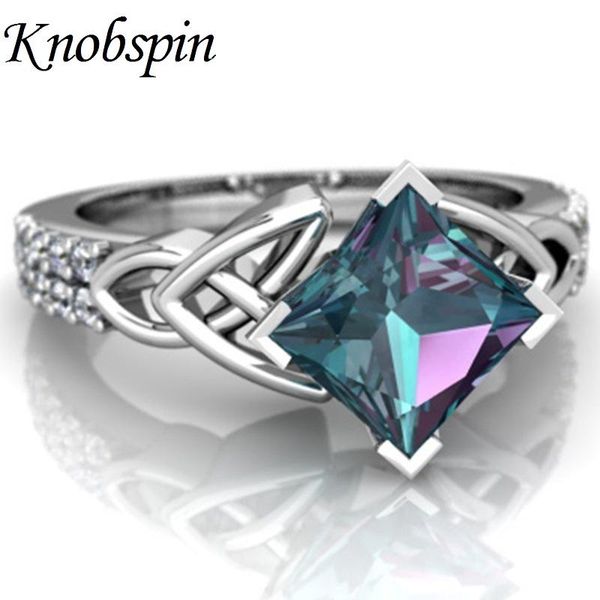 cluster rings silver color exquisite bijoux fashion square wedding & engagement ring for women made with cubic zirconia jewelry us size 6-10, Golden;silver
cluster rings silver color exquisite bijoux fashion square wedding & engagement ring for women made with cubic zirconia jewelry us size 6-10, Golden;silver