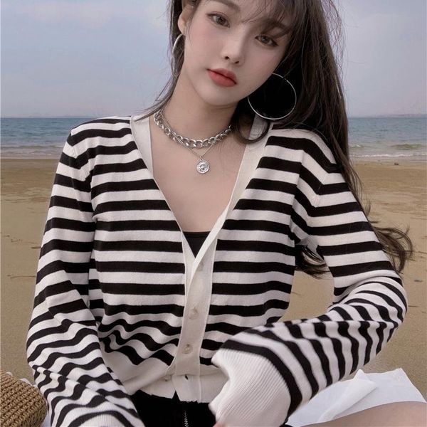 women's knits & tees girly sweet short sweater contrast stripe black white deep v-neck stretch knitted cardigan slim cropped jumper 
women's knits & tees girly sweet short sweater contrast stripe black white deep v-neck stretch knitted cardigan slim cropped jumper