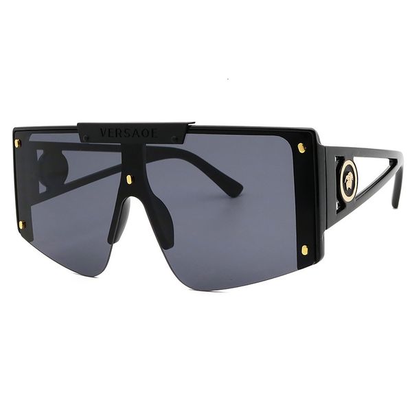 designer sunglasses est design big frame oversized women luxury brand large flat sun glasses trendy square gradient shades, White;black
designer sunglasses est design big frame oversized women luxury brand large flat sun glasses trendy square gradient shades, White;black