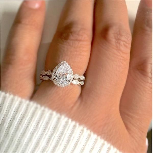 cluster rings 2021 luxury pear 925 sterling silver wedding ring set for women lady anniversary gift bulk sell moonso r5014, Golden;silver
cluster rings 2021 luxury pear 925 sterling silver wedding ring set for women lady anniversary gift bulk sell moonso r5014, Golden;silver