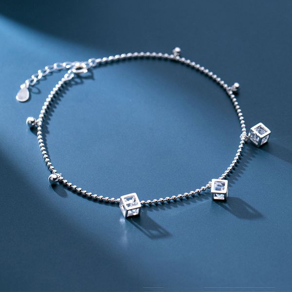 decoration anklet bracelet on the foot women silver 925 leg chain jewelry 2021 round beads zircon geometry cube, Red;blue
decoration anklet bracelet on the foot women silver 925 leg chain jewelry 2021 round beads zircon geometry cube, Red;blue