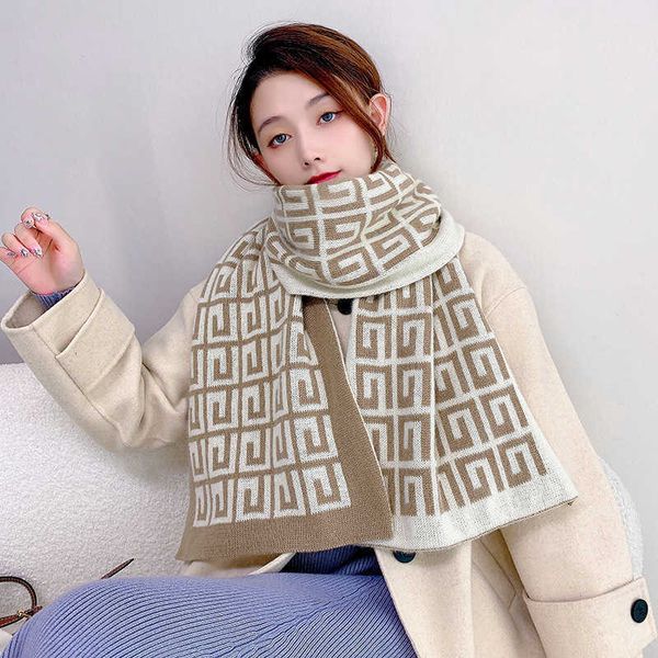 imitation cashmere scarf women's autumn and winter 2021 korean geometric letters thickened warm student shawl, Blue;gray
imitation cashmere scarf women's autumn and winter 2021 korean geometric letters thickened warm student shawl, Blue;gray