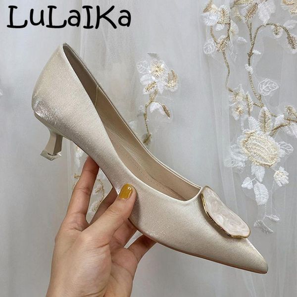dress shoes brand 2021 women's fashion satin round buckle thick heel pointed shallow-mouth party high wedding, Black
dress shoes brand 2021 women's fashion satin round buckle thick heel pointed shallow-mouth party high wedding, Black