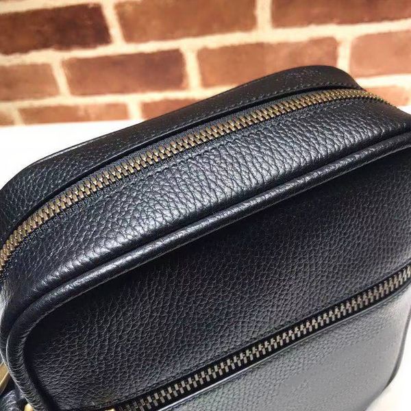 the series shoulder bag 523591 cover plain genuine leather versatile fashion interior zipper pocket fashion atmosphere graceful
the series shoulder bag 523591 cover plain genuine leather versatile fashion interior zipper pocket fashion atmosphere graceful