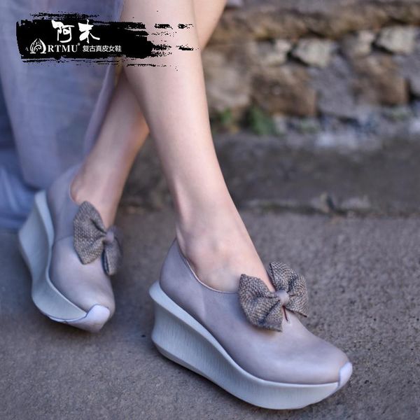 artmu original sweet butterfly cowhide slope women shoes thick bottom high heels platform genuine leather handmade 936-52 dress, Black
artmu original sweet butterfly cowhide slope women shoes thick bottom high heels platform genuine leather handmade 936-52 dress, Black