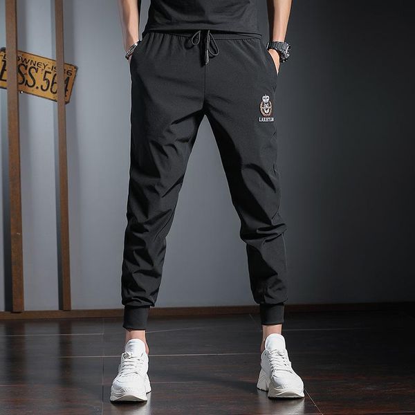 men's pants casual men beam flower mouth cultivate morality standard nine minutes of logo fashion, Black
men's pants casual men beam flower mouth cultivate morality standard nine minutes of logo fashion, Black