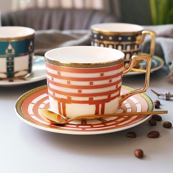 cups & saucers royal golden bone china coffee cup elegant european tea set saucer afternoon teacup tasse taza cafe wedding gift ee50bd
cups & saucers royal golden bone china coffee cup elegant european tea set saucer afternoon teacup tasse taza cafe wedding gift ee50bd