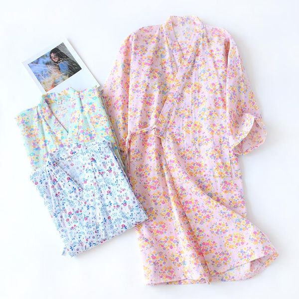 women's sleepwear summer cotton gauze nightdress thin retro flower nightgown japanese kimono robe 7-quarter bathrobe women pijamas slee, Black;red
women's sleepwear summer cotton gauze nightdress thin retro flower nightgown japanese kimono robe 7-quarter bathrobe women pijamas slee, Black;red