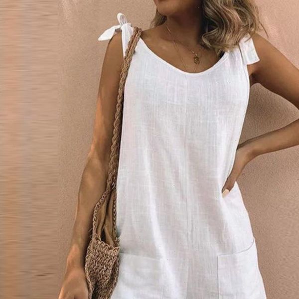 solid color sleeveless adjustable straps womens jumpsuit pockets loose dungarees short pants jumpsuits, Black;white 
solid color sleeveless adjustable straps womens jumpsuit pockets loose dungarees short pants jumpsuits, Black;white
