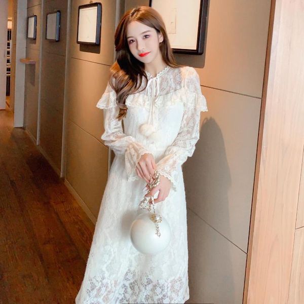 will fall and winter temperament gentle wind tie-in coat super fairy horn sleeve falbala long lace dress casual dresses, Black;gray
will fall and winter temperament gentle wind tie-in coat super fairy horn sleeve falbala long lace dress casual dresses, Black;gray