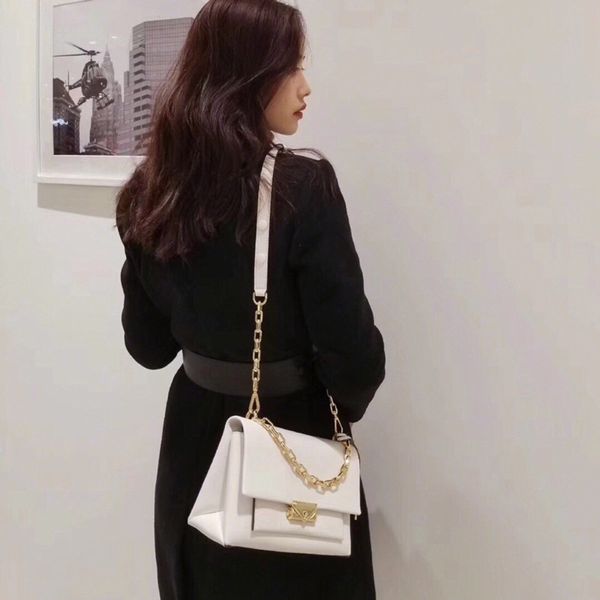 women luxurys designers bags 2021 small leather niche square chain singl crossbody bag zhouzhoubao123 designer handbags purse wallet handbag
women luxurys designers bags 2021 small leather niche square chain singl crossbody bag zhouzhoubao123 designer handbags purse wallet handbag