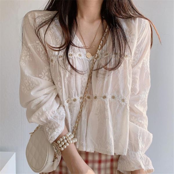 women's blouses & shirts spring and autumn 2021 korean retro lace embroidery long sleeve crop v-neck sweet single breasted white shirt
women's blouses & shirts spring and autumn 2021 korean retro lace embroidery long sleeve crop v-neck sweet single breasted white shirt