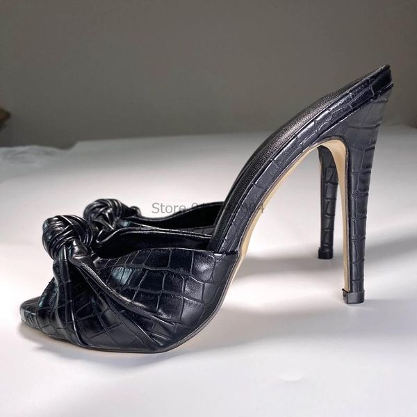 summer mules high heels women slippers outdoor designer black snake pattern slides luxury fish toe knot shoes
summer mules high heels women slippers outdoor designer black snake pattern slides luxury fish toe knot shoes