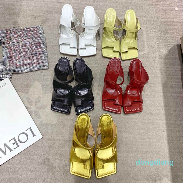 designer-sandals shoes heel square toe sandal fashion luxury women shoe high heels slippers for woman flip flops, Black
designer-sandals shoes heel square toe sandal fashion luxury women shoe high heels slippers for woman flip flops, Black