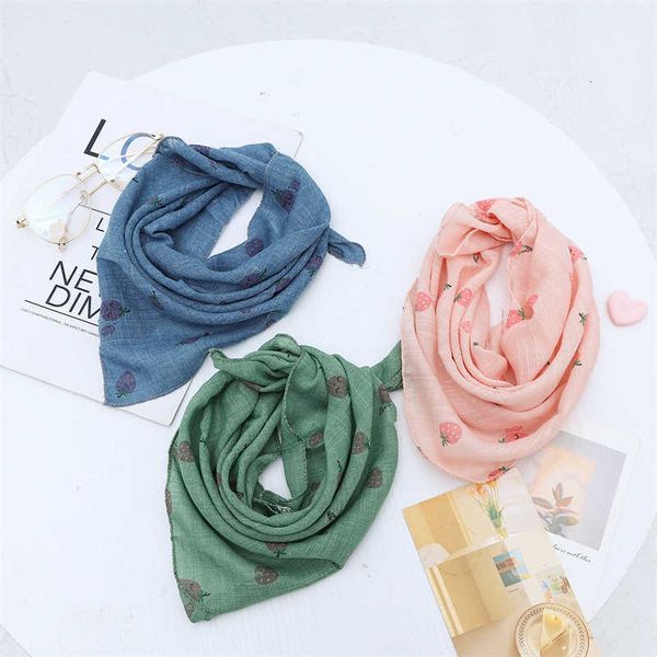 2021 autumn simple letter children's printed long men's and women's baby cotton hemp warm decorative scarf, Blue;gray
2021 autumn simple letter children's printed long men's and women's baby cotton hemp warm decorative scarf, Blue;gray