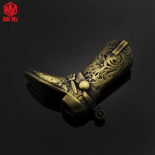 brass knife beads retro exquisite noble boots high outdoor tools car keychain pendant gadgets
brass knife beads retro exquisite noble boots high outdoor tools car keychain pendant gadgets