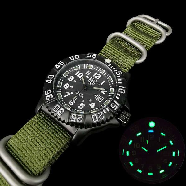 military men's quartz watch outdoor sports blue-green luminous nato nylon strap waterproof men relogio wristwatches, Slivery;brown
military men's quartz watch outdoor sports blue-green luminous nato nylon strap waterproof men relogio wristwatches, Slivery;brown