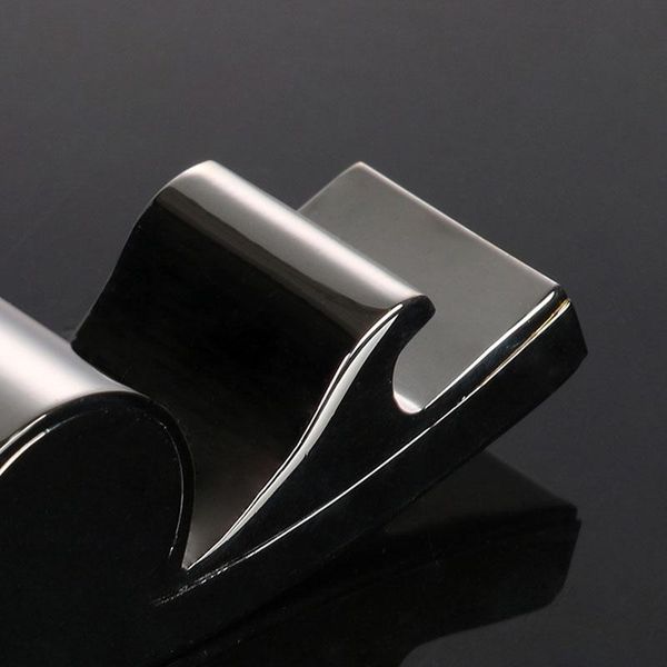 keychains 2021 entrepreneurial character whistle key chain automotive metal accessories, Silver
keychains 2021 entrepreneurial character whistle key chain automotive metal accessories, Silver