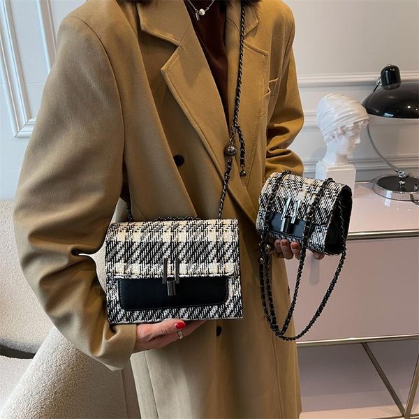 evening bags diamond stripe messenger bag luggage handbag female design fashion lady shoulder party brand small square
evening bags diamond stripe messenger bag luggage handbag female design fashion lady shoulder party brand small square