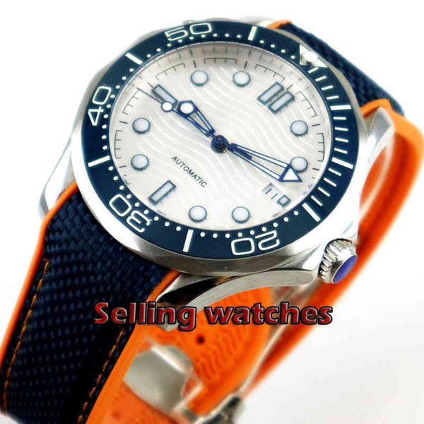 sterile sier dial sapphire 41mm glass rubber band ceramic bezel date mechanical automatic gentlemen watch, Slivery;brown
sterile sier dial sapphire 41mm glass rubber band ceramic bezel date mechanical automatic gentlemen watch, Slivery;brown