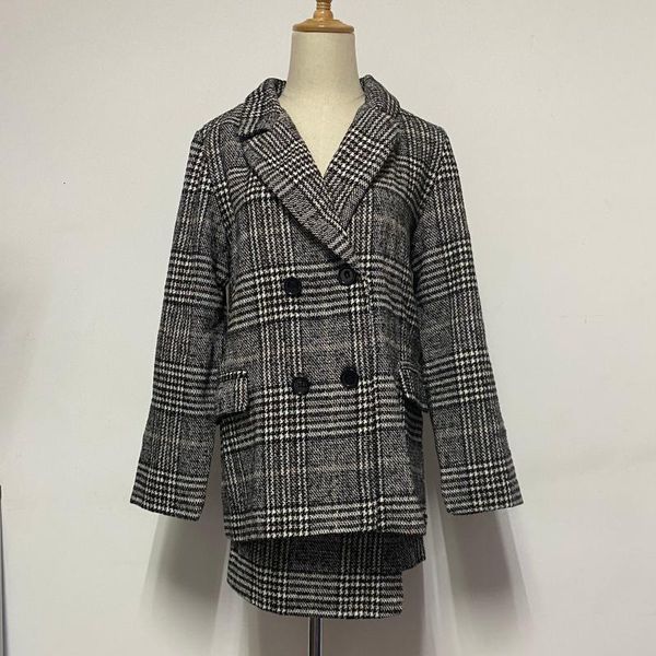 autumn women's costumes two piece set plaid blazer suit pencil short skirt sets fashion oversize jacket female outwear clothes, White
autumn women's costumes two piece set plaid blazer suit pencil short skirt sets fashion oversize jacket female outwear clothes, White