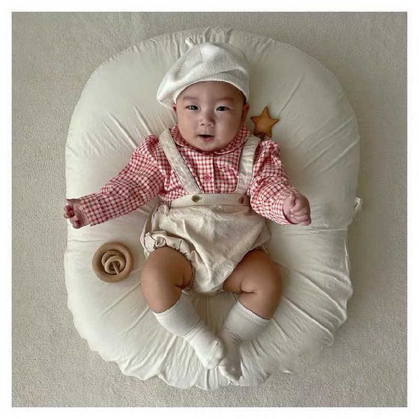 korean style spring baby girl 2-pcs sets polka dot shirts + bodysuit sling solid color shorts born clothes e1026 210610, White
korean style spring baby girl 2-pcs sets polka dot shirts + bodysuit sling solid color shorts born clothes e1026 210610, White