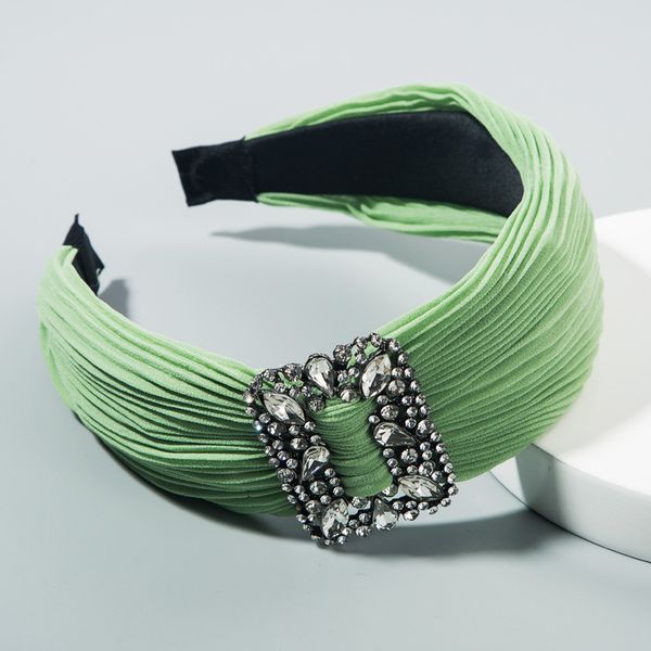 fabric wrinkle wide edge headband high-end hair accessories diamond solid color ladies all-match hair-pressing headband, Silver
fabric wrinkle wide edge headband high-end hair accessories diamond solid color ladies all-match hair-pressing headband, Silver