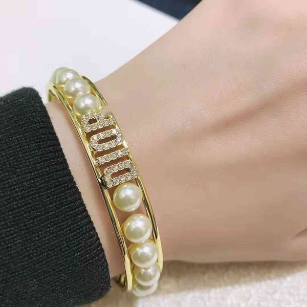 d family dijia bracelet female pearl full circle star same high version jewelry color, Golden;silver
d family dijia bracelet female pearl full circle star same high version jewelry color, Golden;silver