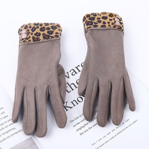 cycling gloves winter women plush wrist keep warm touch screen velvet lnside thicken fashion leopard women's, Black
cycling gloves winter women plush wrist keep warm touch screen velvet lnside thicken fashion leopard women's, Black