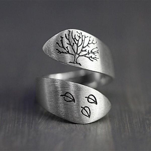 wedding rings vintage silver color open ring for women adjustable carving leaf tree finger jewelry ladies trendy party accessories, Slivery;golden
wedding rings vintage silver color open ring for women adjustable carving leaf tree finger jewelry ladies trendy party accessories, Slivery;golden