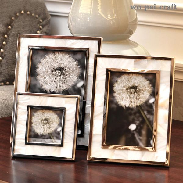 golden alloy po frame natural shell material framed family portrait nightstand desk decoration 4/6/7 inch picture frames
golden alloy po frame natural shell material framed family portrait nightstand desk decoration 4/6/7 inch picture frames