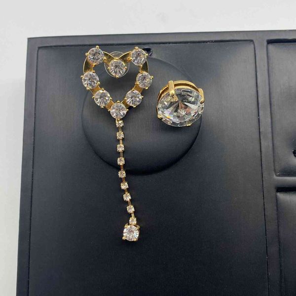design jewelry miss golden heart-shaped diamond are versatile, with miu's ancient and earrings
design jewelry miss golden heart-shaped diamond are versatile, with miu's ancient and earrings