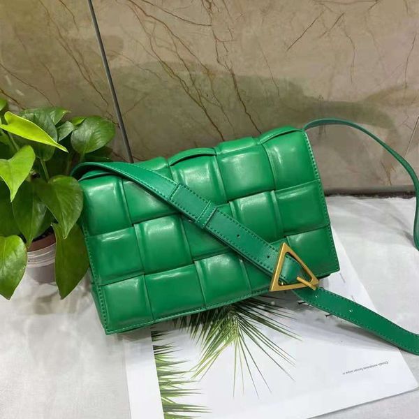 elegant woven bag designer shoulder bags sheepskin plain thread genuine leather sequined hasp soft flap solid bag rectangle messenger handba
elegant woven bag designer shoulder bags sheepskin plain thread genuine leather sequined hasp soft flap solid bag rectangle messenger handba