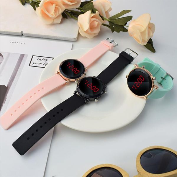 wristwatches classic women men led sports watches ladies round analog clock wrist digital wristwatch, Slivery;brown
wristwatches classic women men led sports watches ladies round analog clock wrist digital wristwatch, Slivery;brown