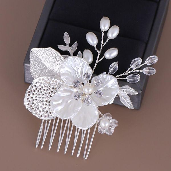 hair clips & barrettes 1 pc simple artificial pearl comb hand-woven leaves flower headdress bride wedding tiara jewelry hairpin, Golden;silver
hair clips & barrettes 1 pc simple artificial pearl comb hand-woven leaves flower headdress bride wedding tiara jewelry hairpin, Golden;silver