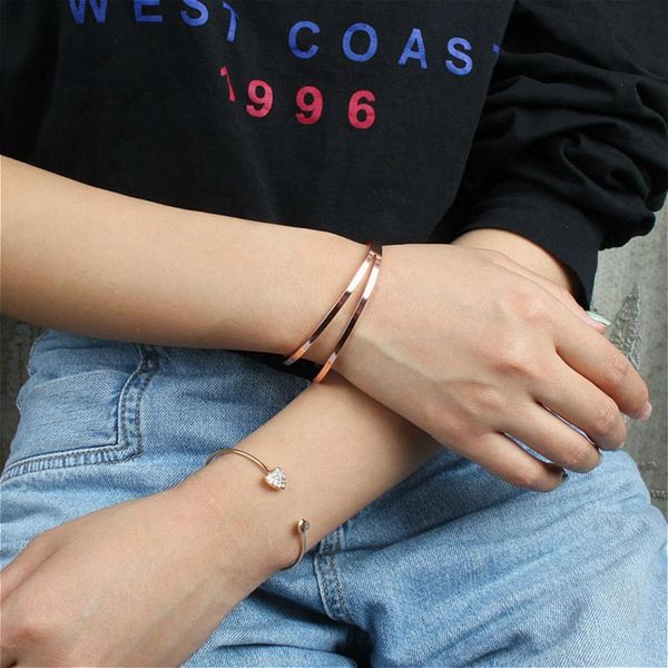 bangle fashion rhinestone heart charm bracelets for women girls gold color simple opening bangles female jewelry alloy, Black
bangle fashion rhinestone heart charm bracelets for women girls gold color simple opening bangles female jewelry alloy, Black