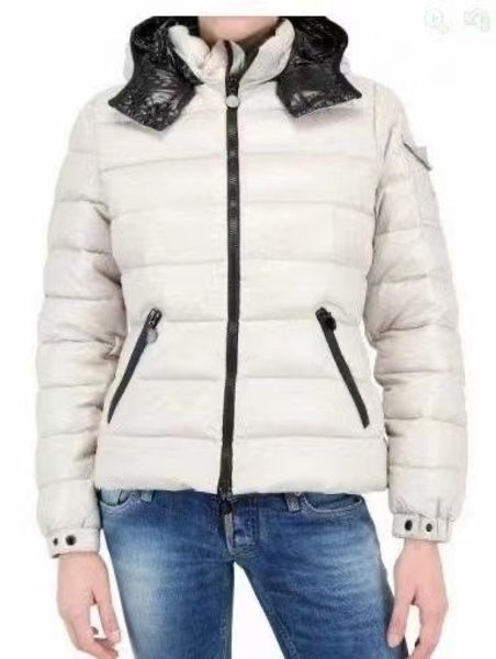 2021 womens classic down coats casual jackets winter puffer parka designer coat outerwear warm feather jacket clothing 2 cs77, Black;brown
2021 womens classic down coats casual jackets winter puffer parka designer coat outerwear warm feather jacket clothing 2 cs77, Black;brown