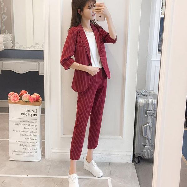 women's suits & blazers set female 2021 autumn elegant fashion striped small suit + casual pants temperament wild two-piece clothing, White;black
women's suits & blazers set female 2021 autumn elegant fashion striped small suit + casual pants temperament wild two-piece clothing, White;black