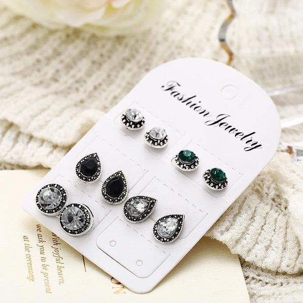 5pairs/set women vintage stud earrings jewelry good decoration for fashion beautiful attractive elegant alloy crystal dropship, Golden;silver
5pairs/set women vintage stud earrings jewelry good decoration for fashion beautiful attractive elegant alloy crystal dropship, Golden;silver