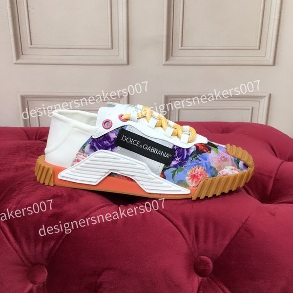 2022 boots italy reflective height reaction sneakers casual shoes triple black white multi-color suede fluo tan men womens trainers 35-41
2022 boots italy reflective height reaction sneakers casual shoes triple black white multi-color suede fluo tan men womens trainers 35-41