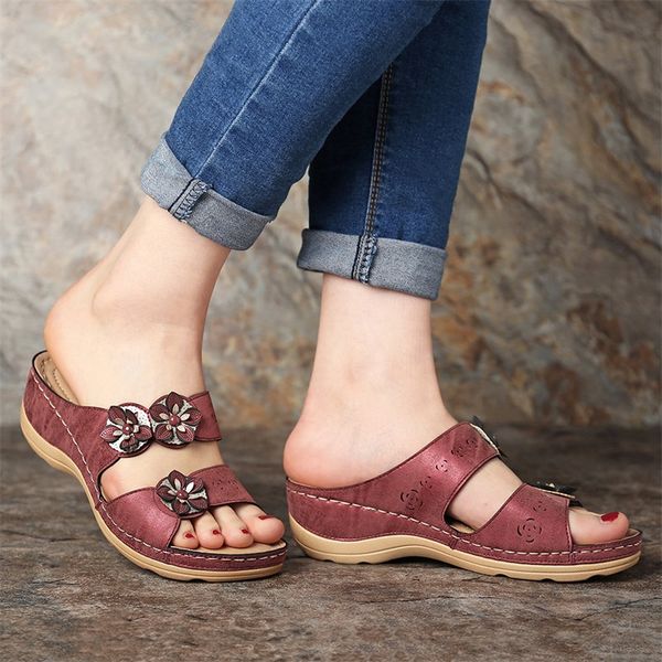 2021 fashion womens flower slippers summer casual wedges beach slippers dropshipping 35-43 size comfortable female flat sandals, Black
2021 fashion womens flower slippers summer casual wedges beach slippers dropshipping 35-43 size comfortable female flat sandals, Black