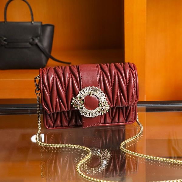 evening bags 2021 fashion folds high texture rhinestone shoulder bag classic all-match messenger luxury handbags women designer
evening bags 2021 fashion folds high texture rhinestone shoulder bag classic all-match messenger luxury handbags women designer