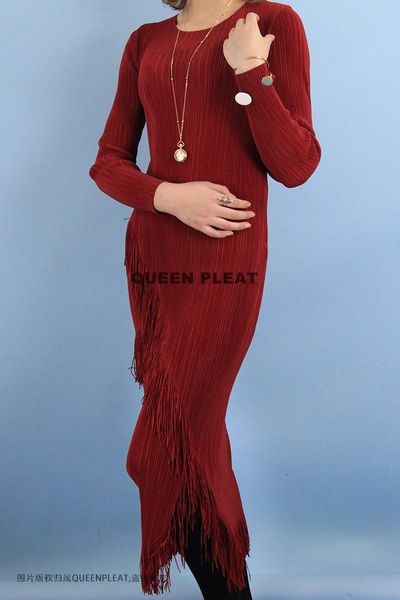 casual dresses miyake tassel dress wrinkle long temperament self-cultivation thin big size women's pleated, Black;gray
casual dresses miyake tassel dress wrinkle long temperament self-cultivation thin big size women's pleated, Black;gray